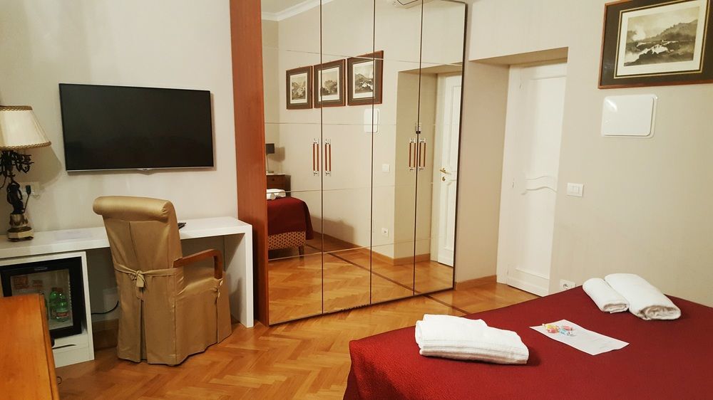Guest house Angel Spagna 2*